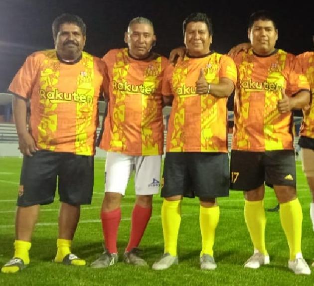 Valioso triunfo de Mundo FC
en fútbol Veteranos de la UAT
